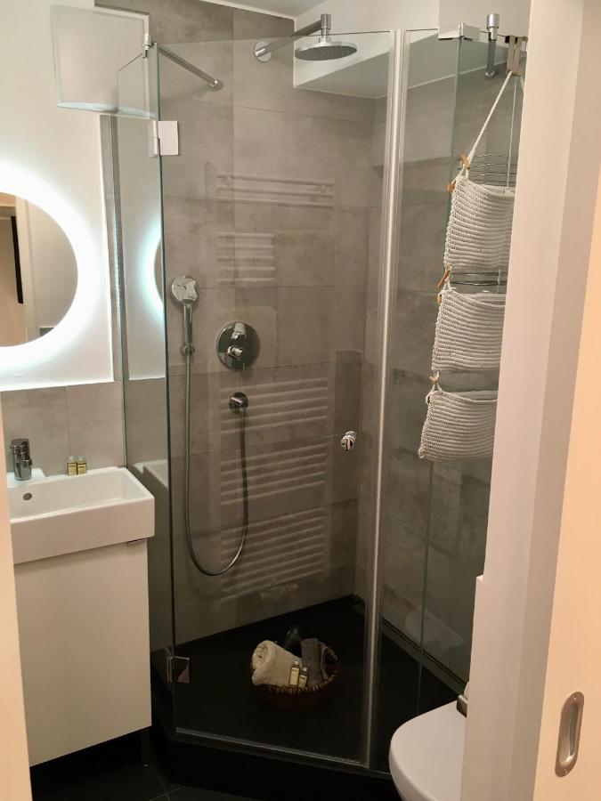 Liebevoll Renoviertes Apartment Mit Panoramablick Фридрихсхафен Екстериор снимка